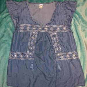 Chambray embroidered top